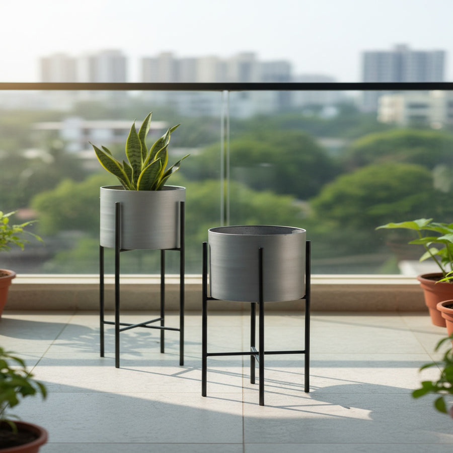 Silver Black Metal Planter Set of 2